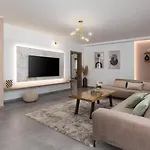 Willa Filton With Private Pool, Sauna, Pool And Jacuzzi Markovac