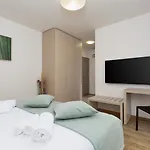 Filton With Private Pool, Sauna, Pool And Jacuzzi Willa Markovac