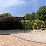 Filton With Private Pool, Sauna, Pool And Jacuzzi Markovac