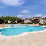Filton With Private Pool, Sauna, Pool And Jacuzzi Markovac