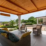 Filton With Private Pool, Sauna, Pool And Jacuzzi Willa *