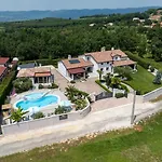 Filton With Private Pool, Sauna, Pool And Jacuzzi Willa Markovac