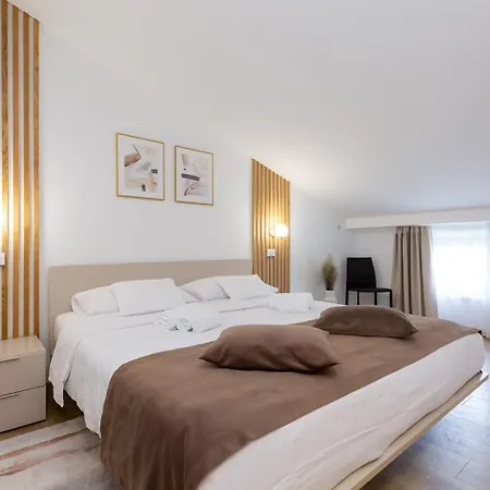 Filton With Private Pool, Sauna, Pool And Jacuzzi *