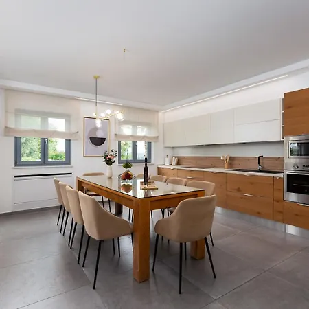 Filton With Private Pool, Sauna, Pool And Jacuzzi *