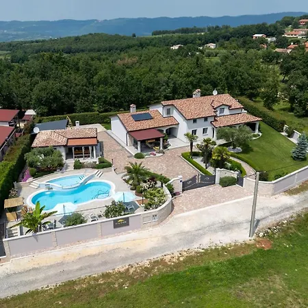 Filton With Private Pool, Sauna, Pool And Jacuzzi Villa Markovac